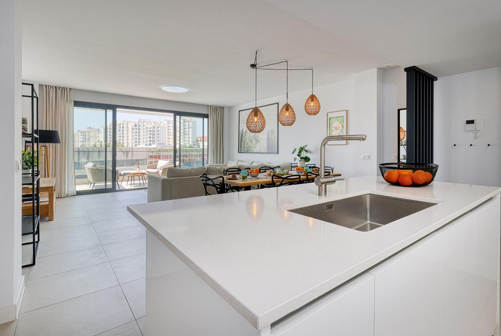 Estepona Place - Spacious Family City Apartment Екстер'єр фото