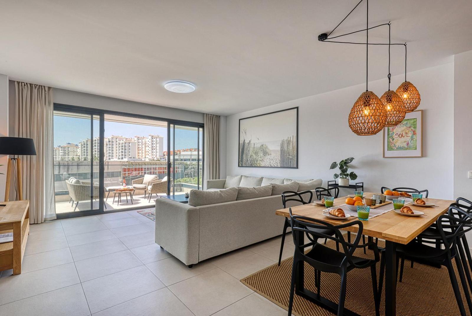 Estepona Place - Spacious Family City Apartment Екстер'єр фото